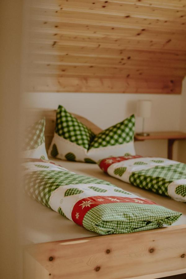 Almhaus Kochjosel Villa Garanas ภายนอก รูปภาพ